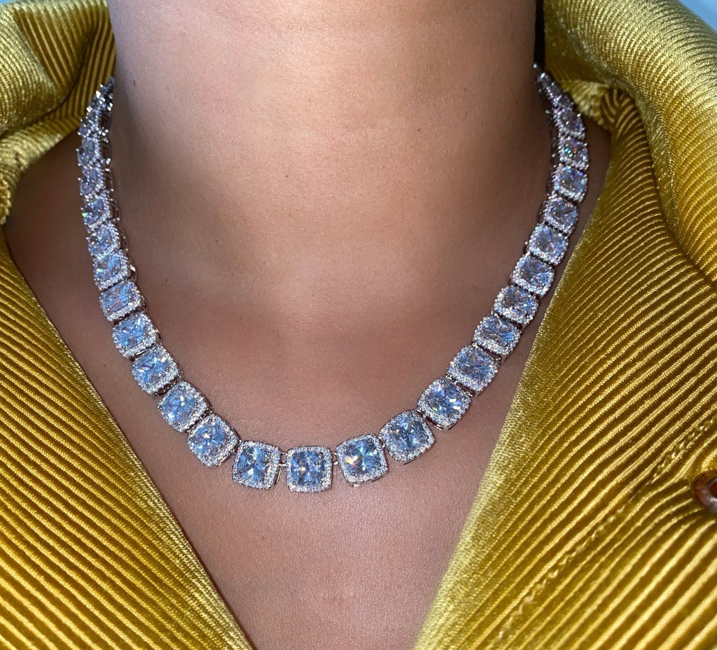 ICY Royale Necklace